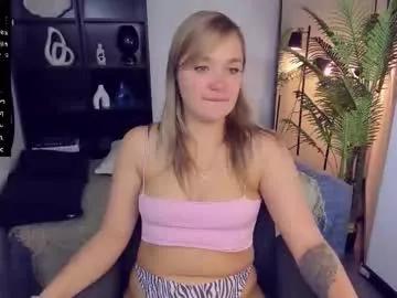 Freechat bella_cosmos on Chaturbate