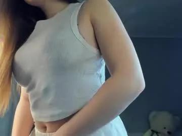 bellidream — Goal: add oil and water both ?:) Hi guys, I'm Bella  #new  #shy  #bigboobs #18 #teen [777 tokens remaining]