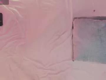 Freechat candle_lz on Chaturbate