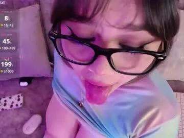 Freechat chaarlotte_1 on Chaturbate