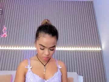 Freechat coralineross_ on Chaturbate