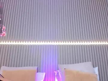 Freechat coralineross_ on Chaturbate