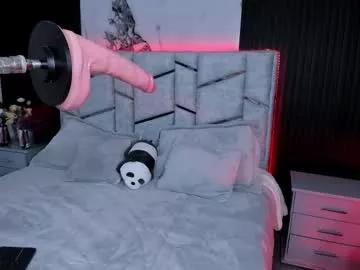 Freechat daniphoenixx on Chaturbate