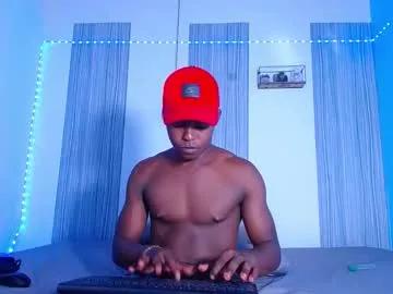 Freechat dark_stallionx on Chaturbate