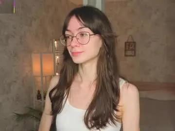 Freechat defeded_lovee on Chaturbate