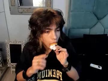 dereck_manson — Make me cum [500 tokens left] #master #fit #skinny #hairy #bigcock [520 tokens remaining]