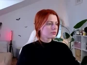 doll_lesli — Slapping ass while shaking [276 tokens left] #redhead, #c2c, #bigass, #natural, #bigboobs