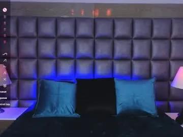 Freechat dolyconor on Chaturbate