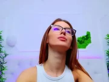 Freechat elisacharm on Chaturbate