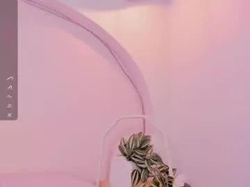 Freechat fer_luu on Chaturbate