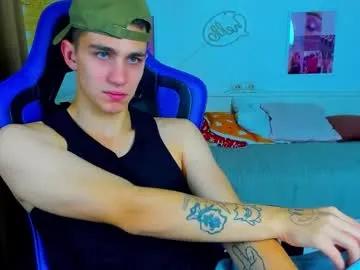 Freechat frank_mooree on Chaturbate