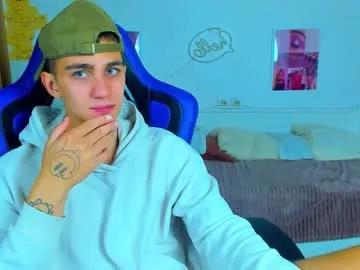 Freechat frank_mooree on Chaturbate