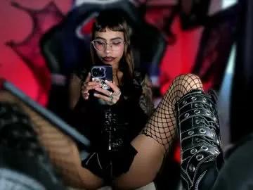 ghostlydolll on Chaturbate