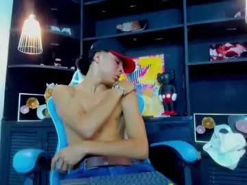 Freechat heellboy_ on Chaturbate