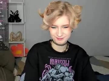 Freechat julescrown on Chaturbate