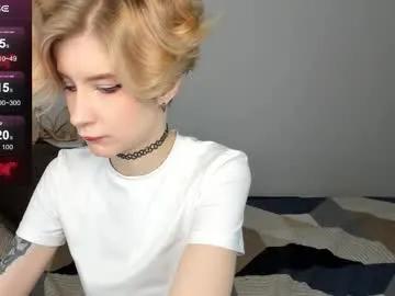 Freechat julescrown on Chaturbate