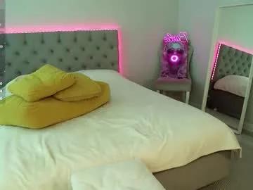 Freechat katherinepinke on Chaturbate