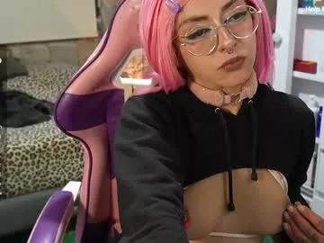 Freechat kikilepetite on Chaturbate