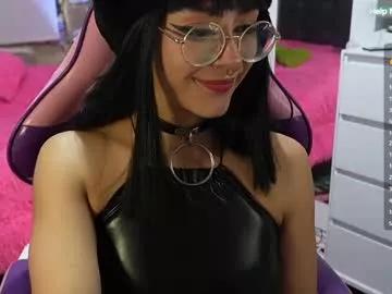 Freechat kikilepetite on Chaturbate