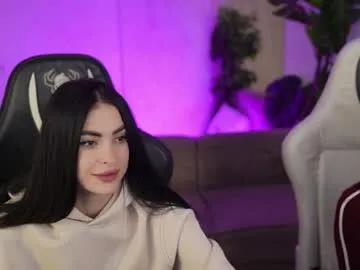 Freechat kira0541 on Chaturbate