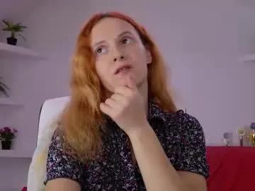 Freechat ladybigsmile on Chaturbate