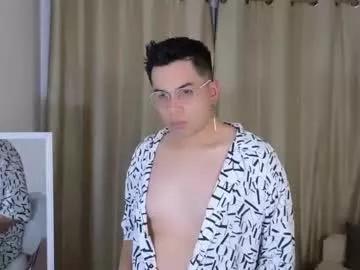 Freechat latin_boy_surprise on Chaturbate