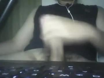 leoonel_95 on Chaturbate