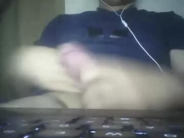 leoonel_95 on Chaturbate