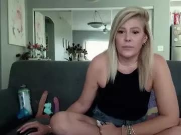 Freechat lexi_shocker on Chaturbate