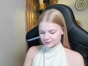 Freechat lilitrosen on Chaturbate