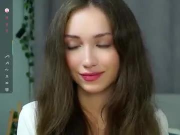 Private loriamarzinske on Chaturbate