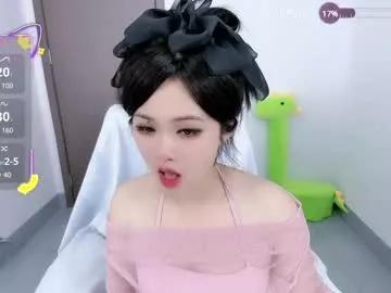 Freechat luckaisha on Chaturbate