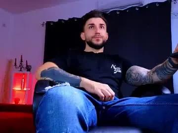 Freechat mightyaaron on Chaturbate