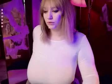 Freechat morvelyn on Chaturbate