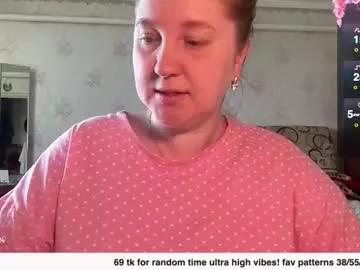 Freechat ollydoll on Chaturbate