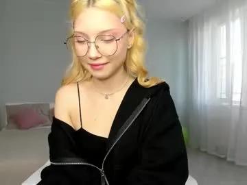 paradi_se on Chaturbate 