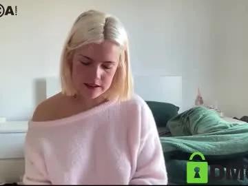 petiteminxlara — shy  tight pussy young british teen shy slutty student I love older men huge tits // Goal: ride pillow  [496 tokens left] // #british #new #teen #bigtits