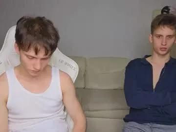 pupsenish on Chaturbate