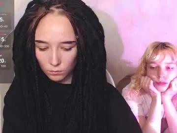 Freechat robin_yours on Chaturbate