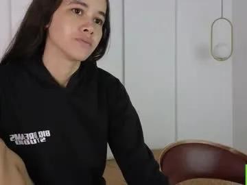 Freechat sexychanell_18 on Chaturbate