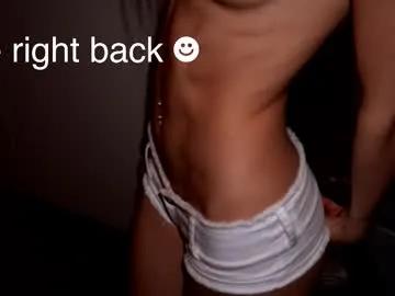 Freechat shiningstarrr on Chaturbate