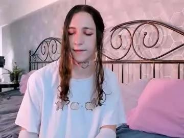 Freechat silvermuse on Chaturbate