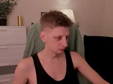 slim_andy — CUM #bigcock #uncut #feet #young #findom [1000 tokens remaining]