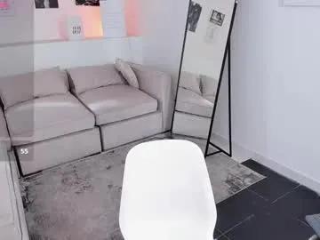 susan_blond — GOAL: Oil that big booty + spank x10 [54 tokens remaining]  Hot blonde live  Come enjoy my body and my big ass ready for you  Don't resist #slave #blonde #british #bigass #french