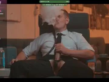 Freechat the_dilf on Chaturbate