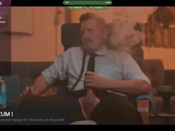 Freechat the_dilf on Chaturbate