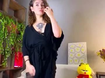 tinnymollys01 on Chaturbate