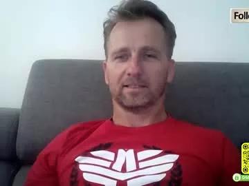 Freechat tomhardic on Chaturbate