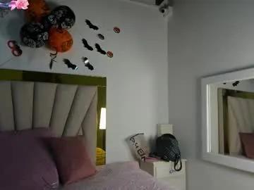 Freechat vahiolet_fuentes on Chaturbate