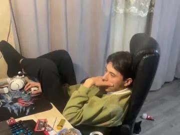 Freechat vialeras on Chaturbate